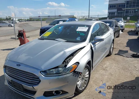 2013 Ford Fusion Energi Titanium from USA, damaged, VIN 3FA6P0SU5DR365842